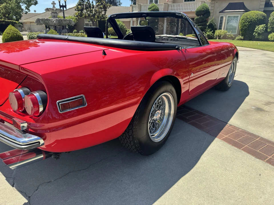 1972 Ferrari Daytona Spider - Image 30 of 31
