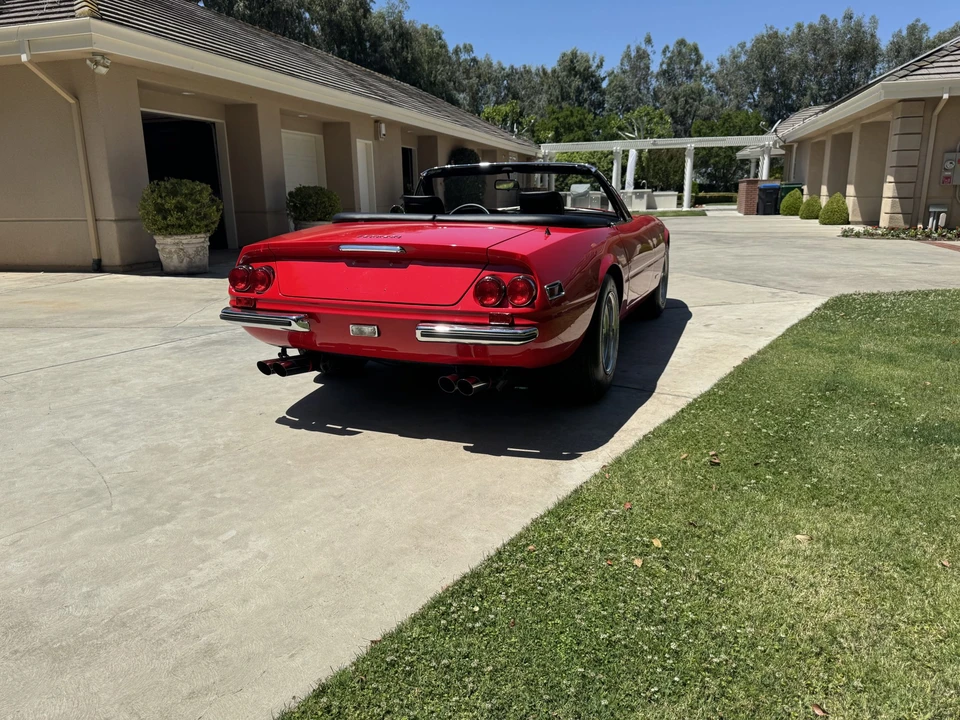 1972 Ferrari Daytona Spider - Image 14 of 31