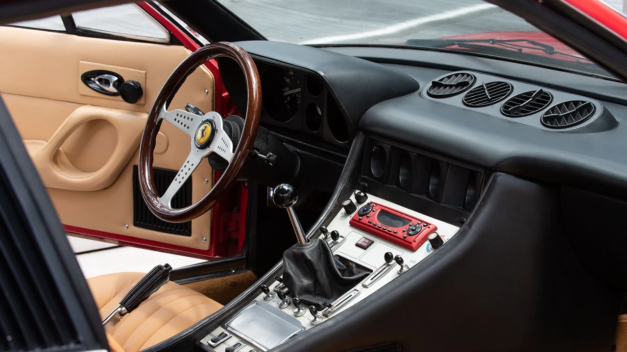 1972 Ferrari 365 GTC/4 - Image 24 of 31