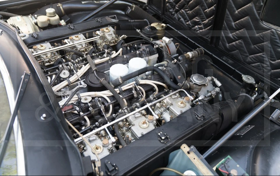1972 Ferrari 365 GTC/4 - Image 19 of 21