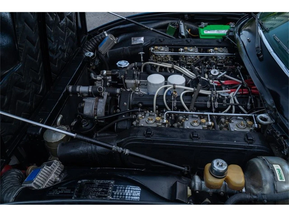 1972 Ferrari 365 GTC/4 - Image 27 of 31