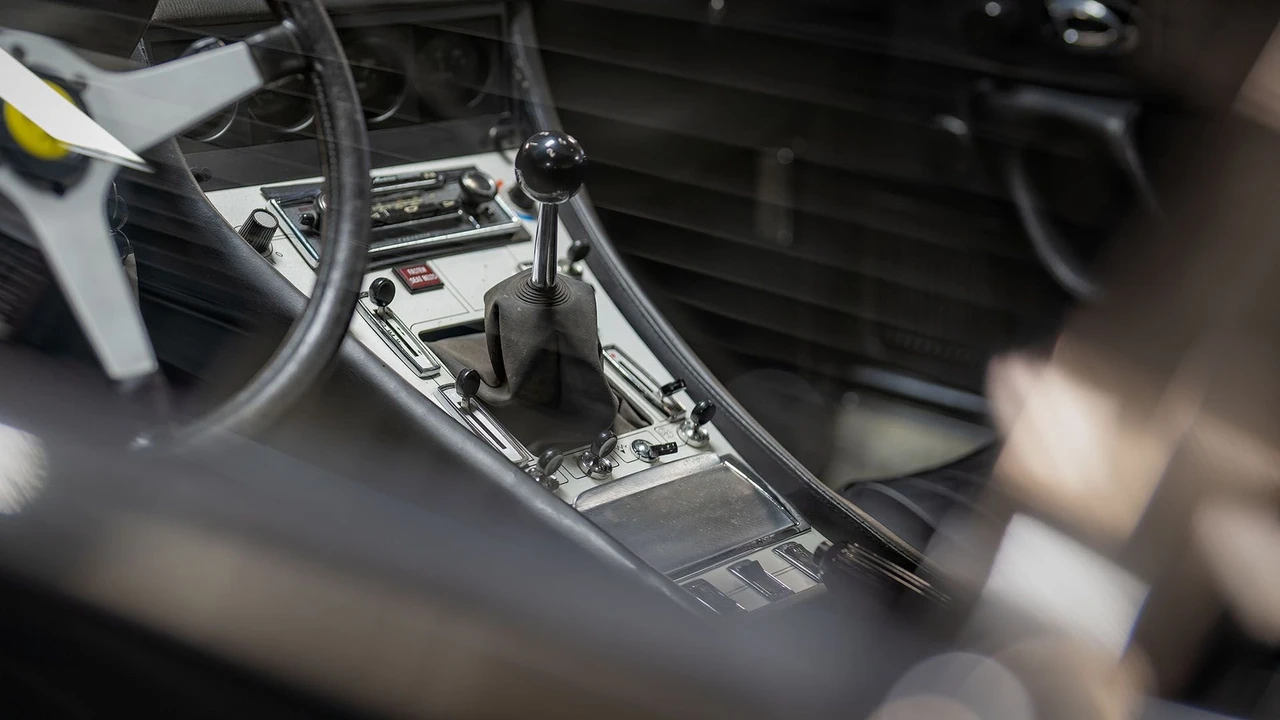 1972 Ferrari 365 GTC/4 - Image 13 of 31