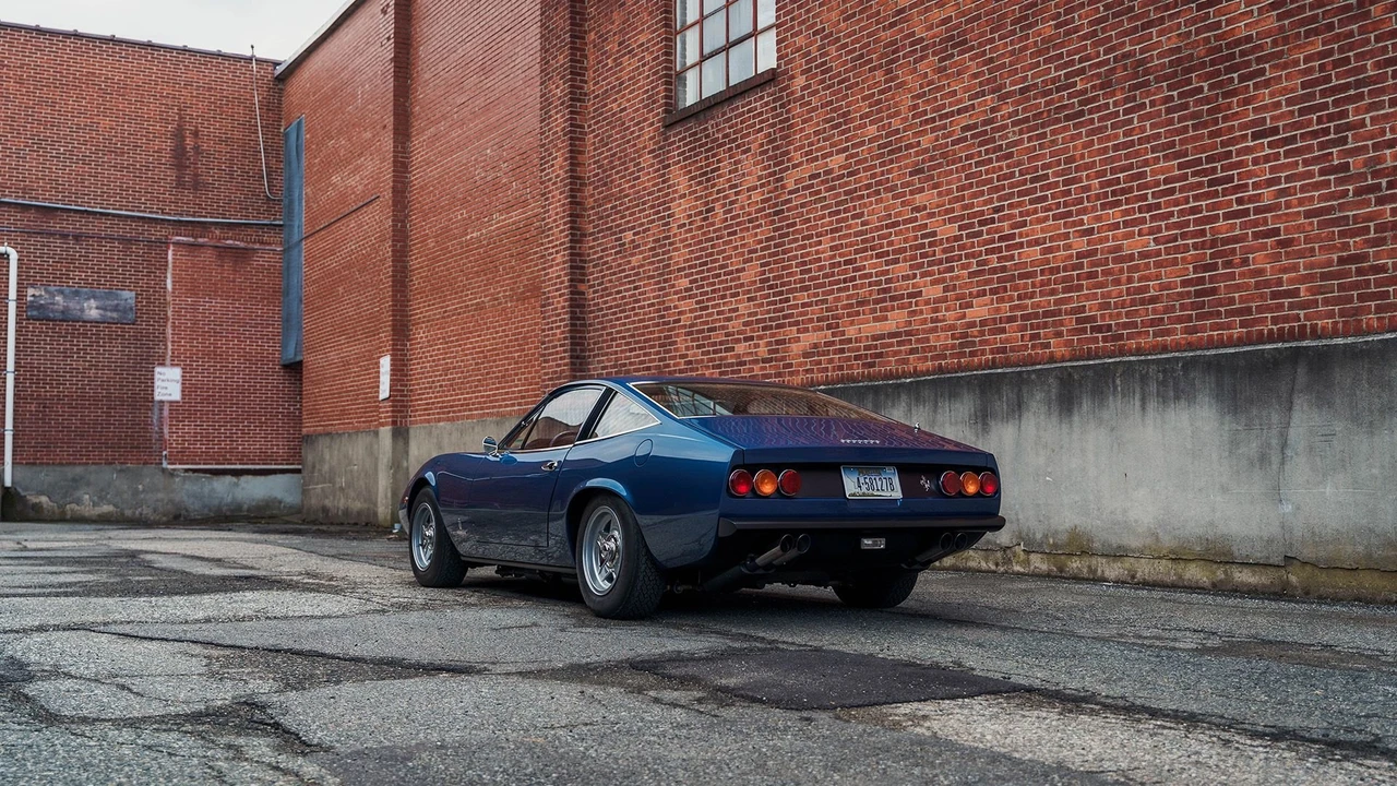 1972 Ferrari 365 GTC/4 - Image 28 of 31