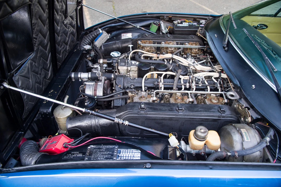 1972 Ferrari 365 GTC/4 - Image 10 of 31