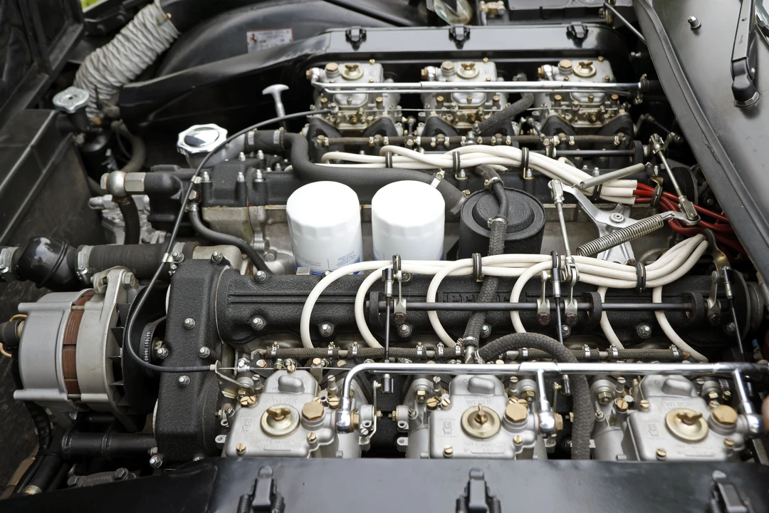 1972 Ferrari 365 GTC/4 - Image 25 of 31