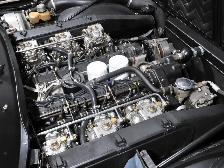1972 Ferrari 365 GTC/4 - Image 19 of 20