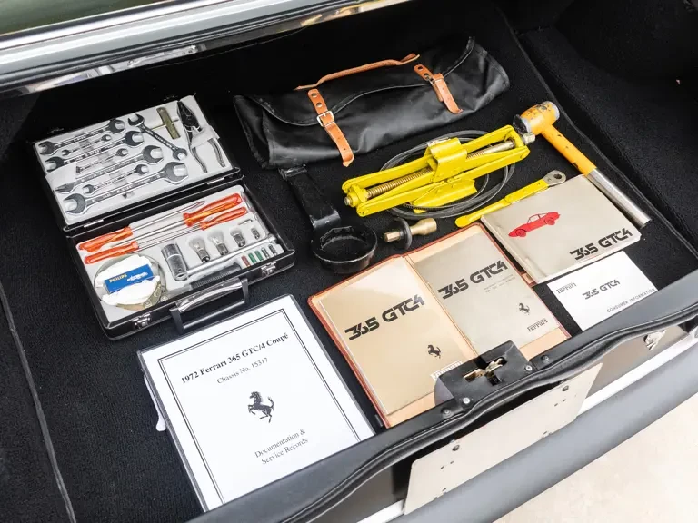 1972 Ferrari 365 GTC/4 - Image 28 of 31