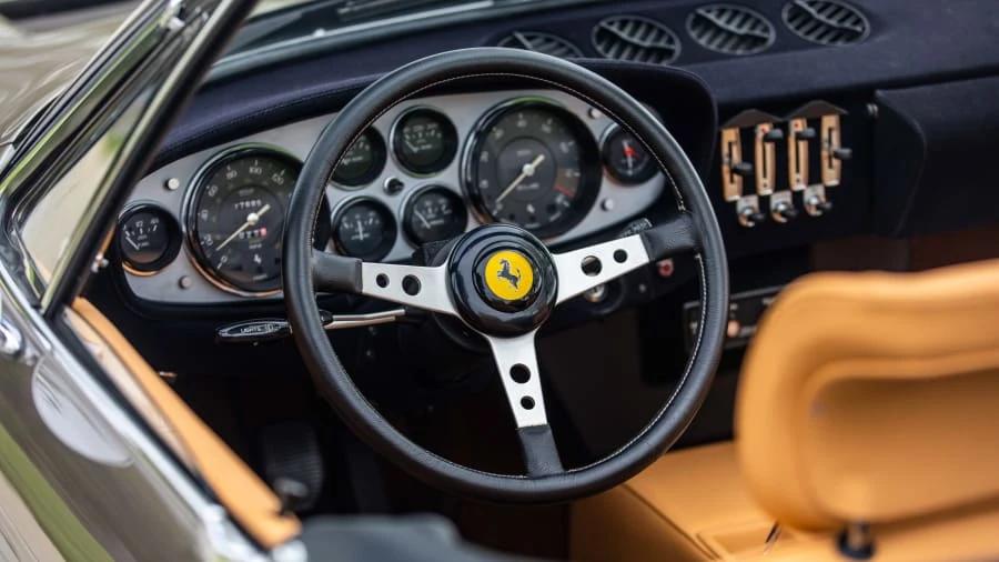 1972 Ferrari Daytona Spider - Image 16 of 28