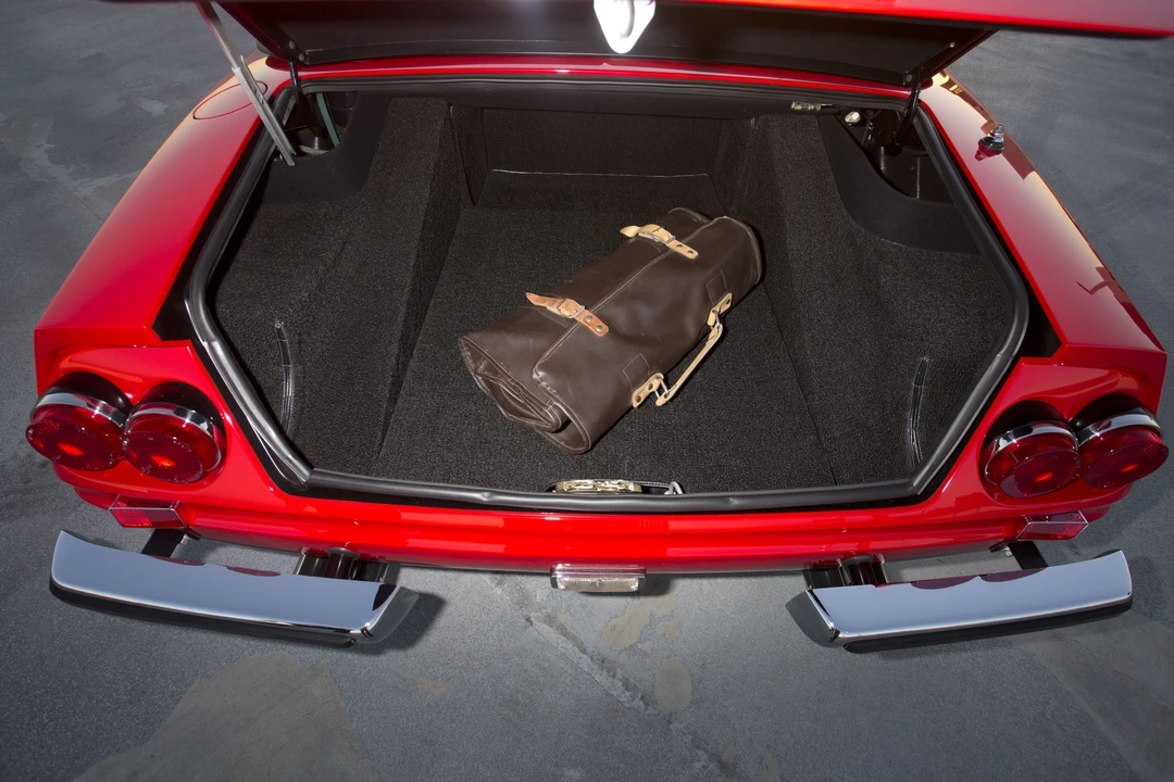 1972 Ferrari Daytona Spider - Image 19 of 31