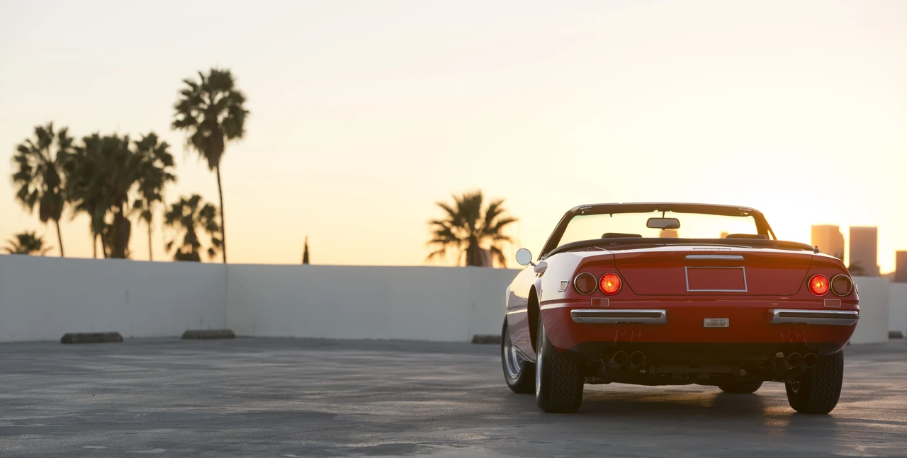 1972 Ferrari Daytona Spider - Image 16 of 31