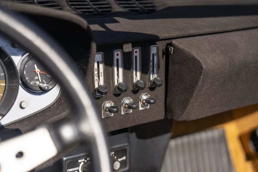 1972 Ferrari Daytona Spider - Image 15 of 31