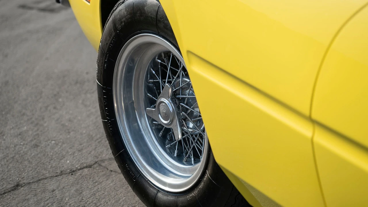1972 Ferrari Daytona Spider - Image 29 of 31
