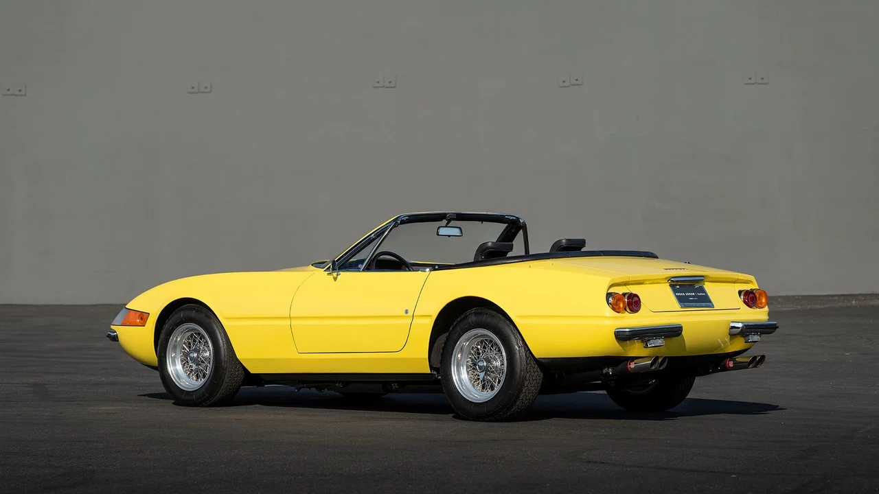 1972 Ferrari Daytona Spider - Image 3 of 31