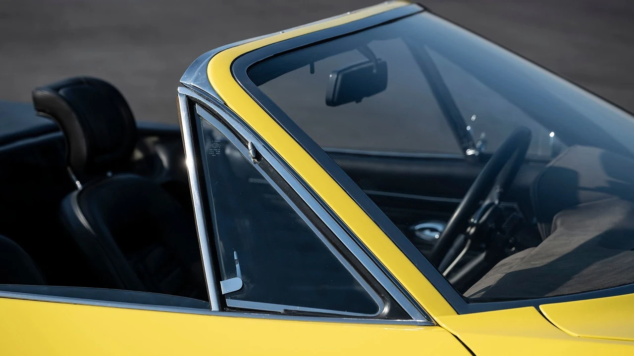 1972 Ferrari Daytona Spider - Image 25 of 31