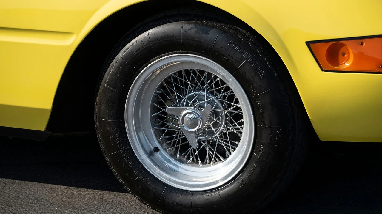 1972 Ferrari Daytona Spider - Image 31 of 31