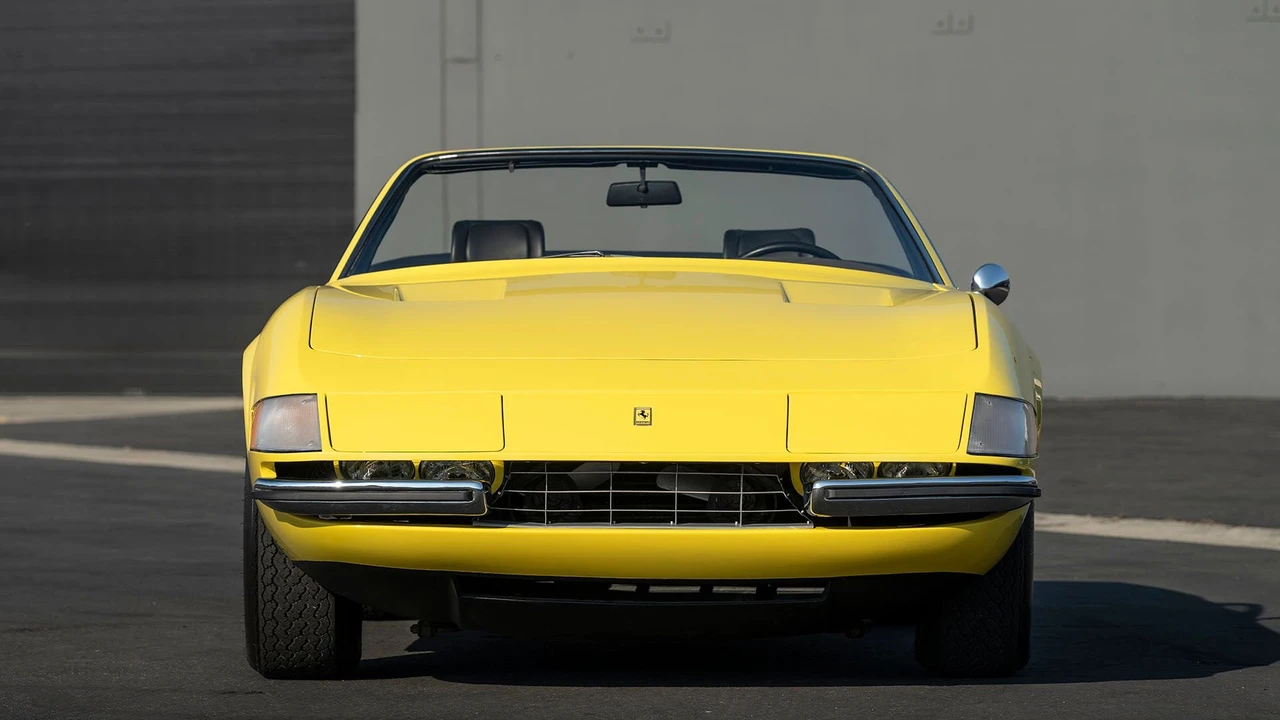 1972 Ferrari Daytona Spider - Image 4 of 31