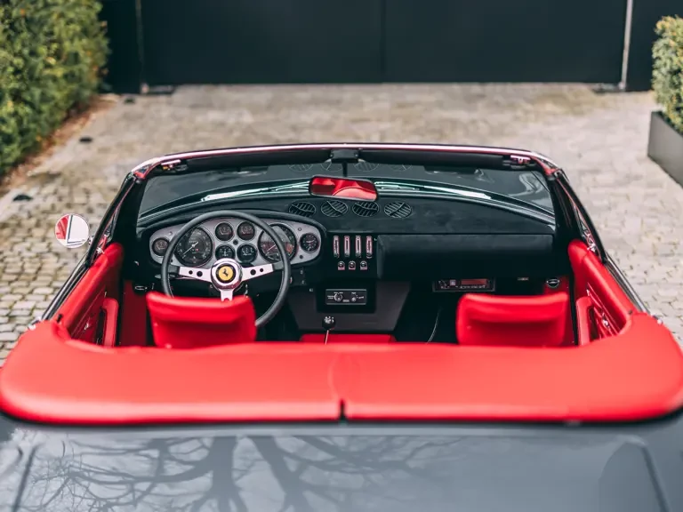 1972 Ferrari Daytona Spider - Image 24 of 31