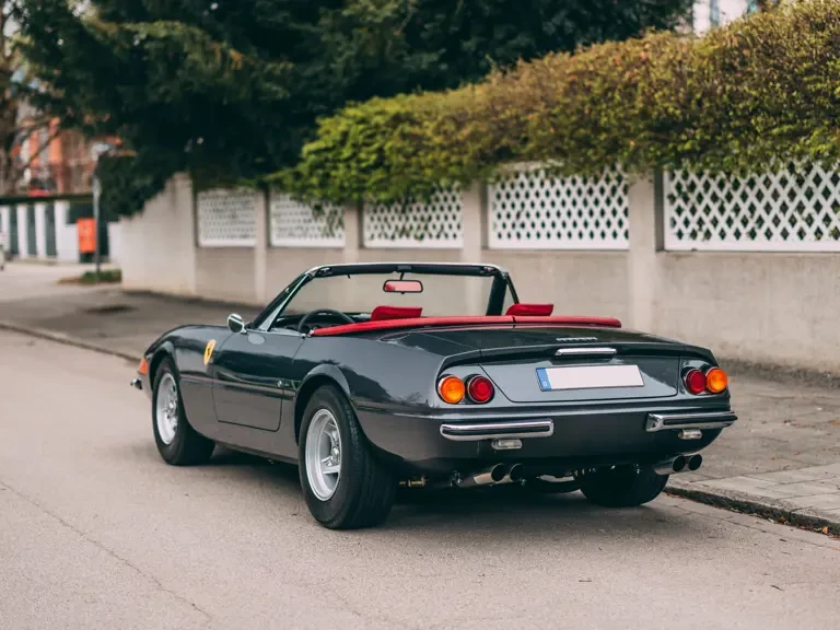 1972 Ferrari Daytona Spider - Image 3 of 31