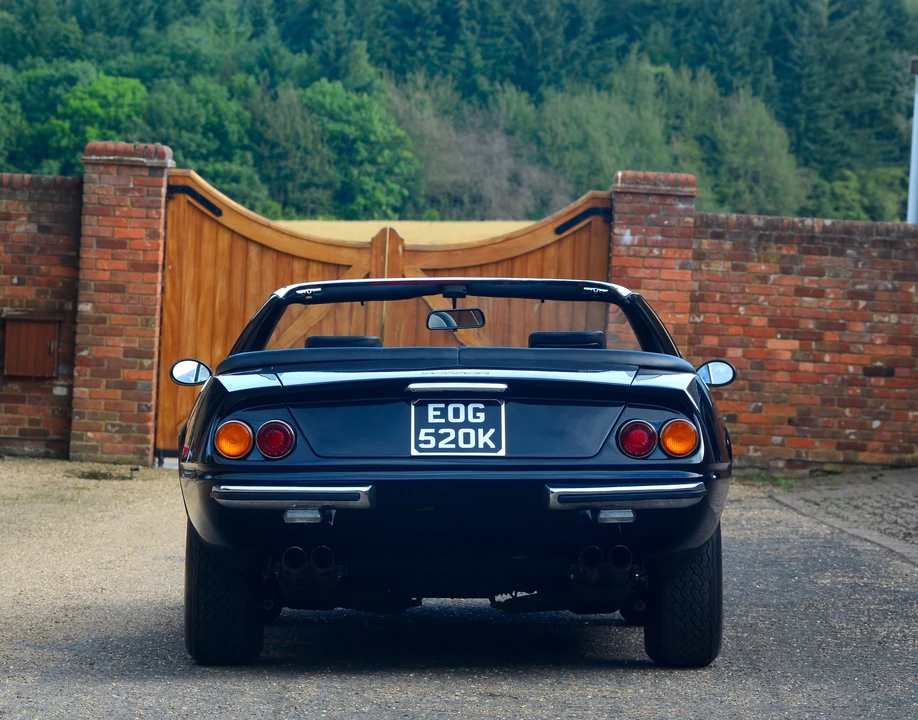 1972 Ferrari Daytona Spider - Image 17 of 24