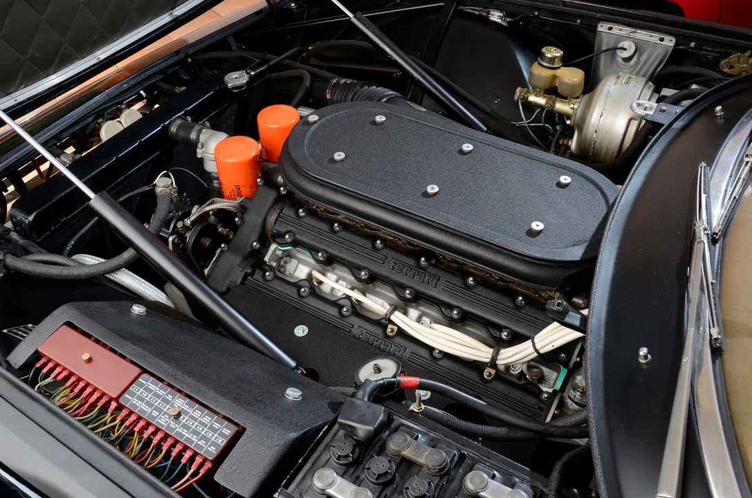 1972 Ferrari Daytona Spider - Image 14 of 24