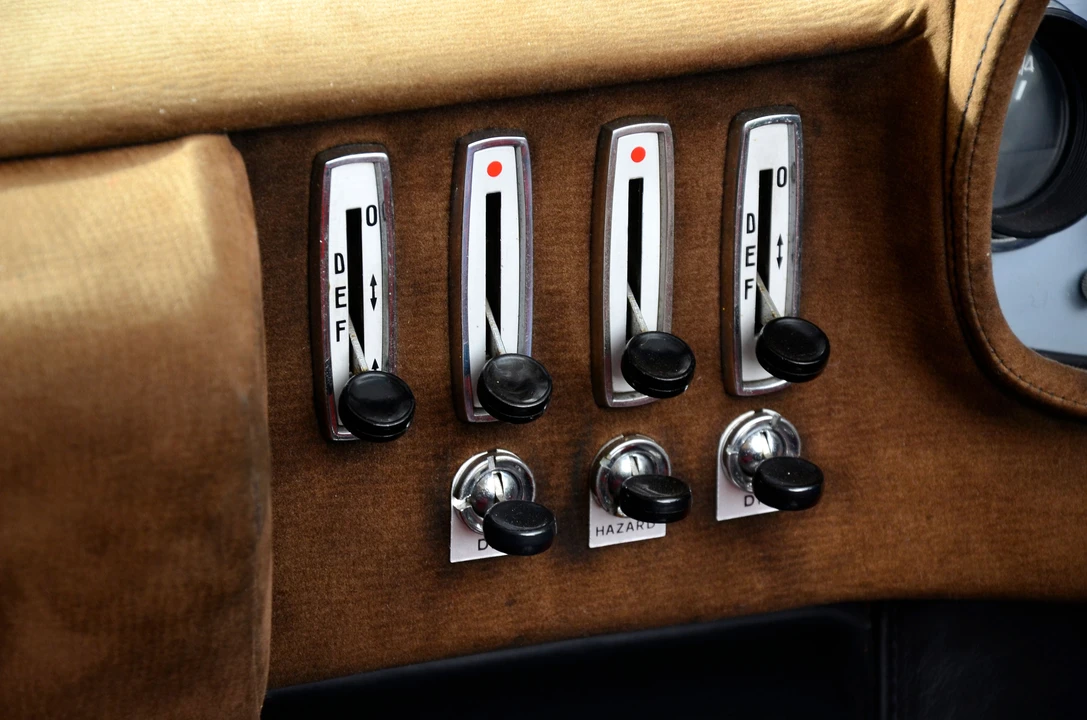 1972 Ferrari Daytona Spider - Image 5 of 24