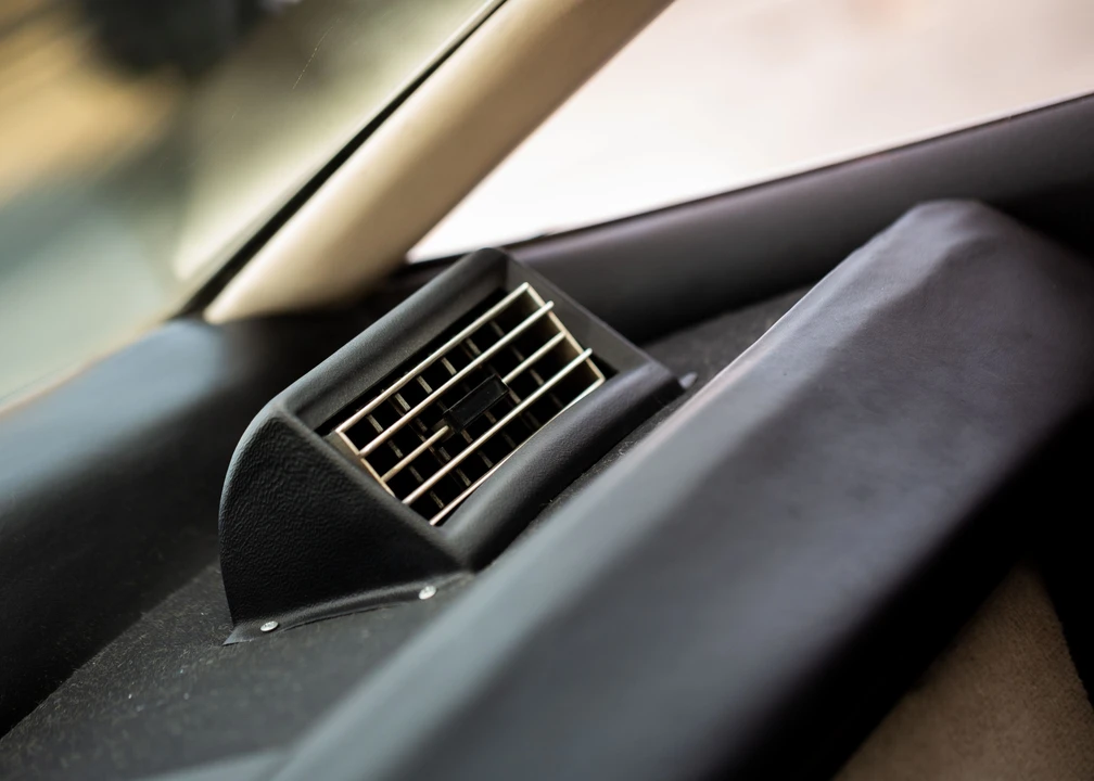 1972 Ferrari 365 GTC/4 - Image 28 of 31