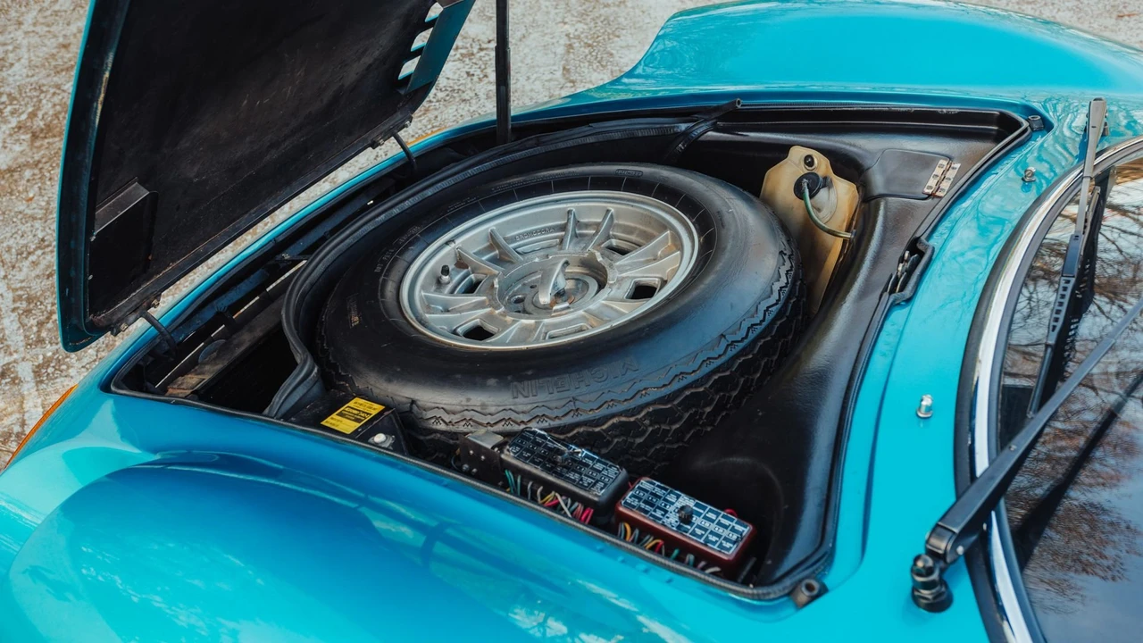 1972 Ferrari Dino 246 GT - Image 10 of 31