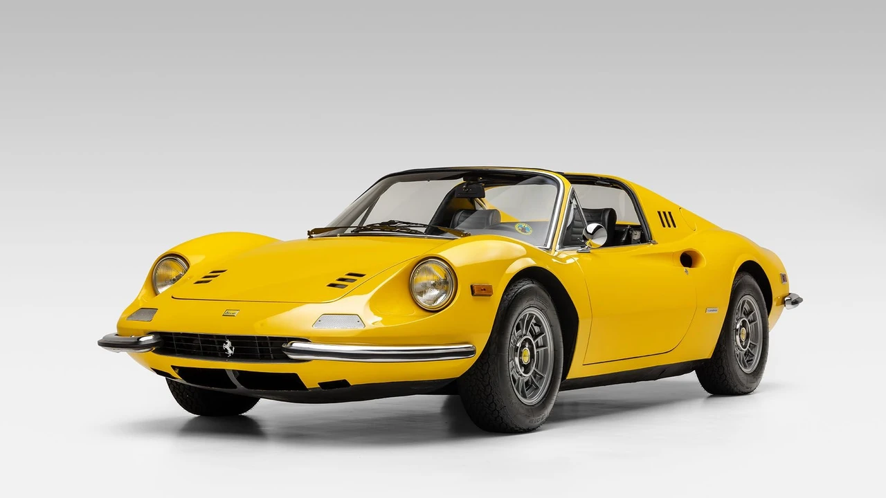 1972 Ferrari Dino 246 GTS - Image 2 of 31