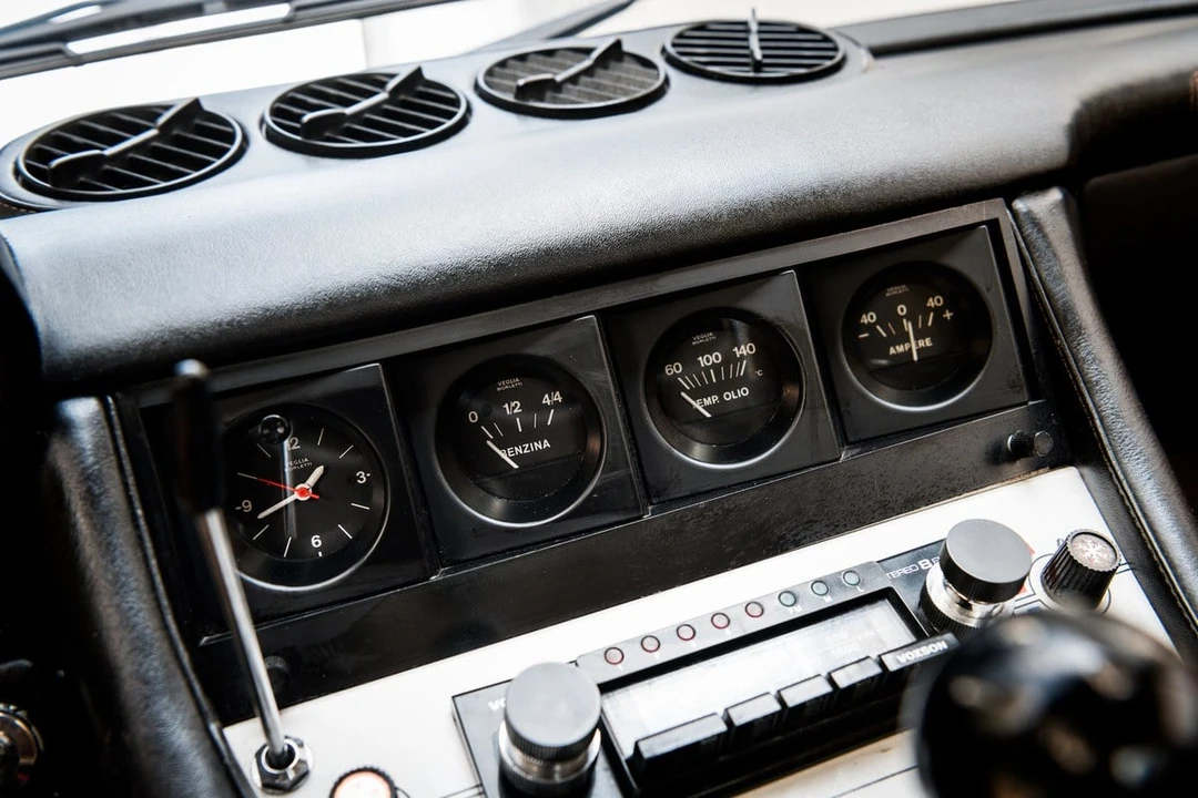 1972 Ferrari 365 GTC/4 - Image 18 of 30