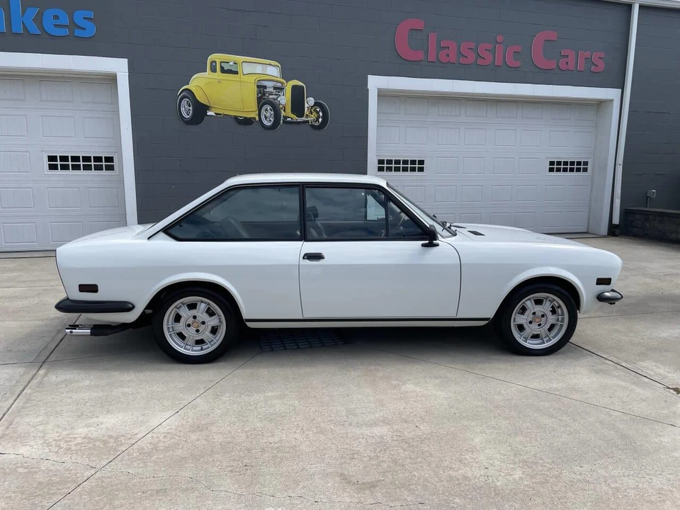 1972 Fiat 124 Berlina - Image 9 of 31