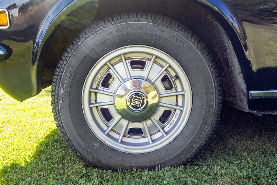 1972 Fiat 124 Sport Coupe - Image 25 of 31