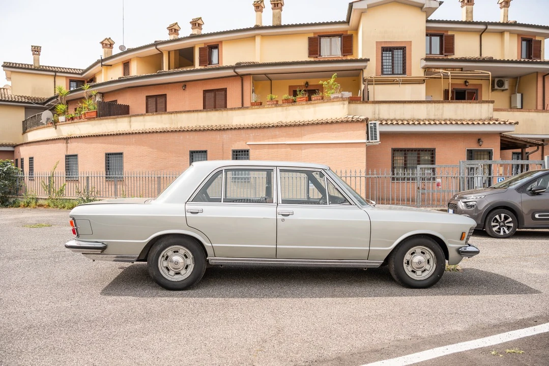 1973 Fiat 130 - Image 15 of 30