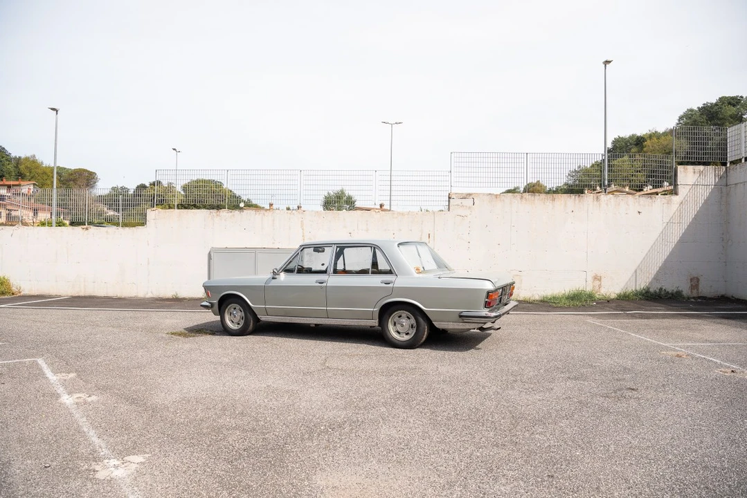 1973 Fiat 130 - Image 3 of 30