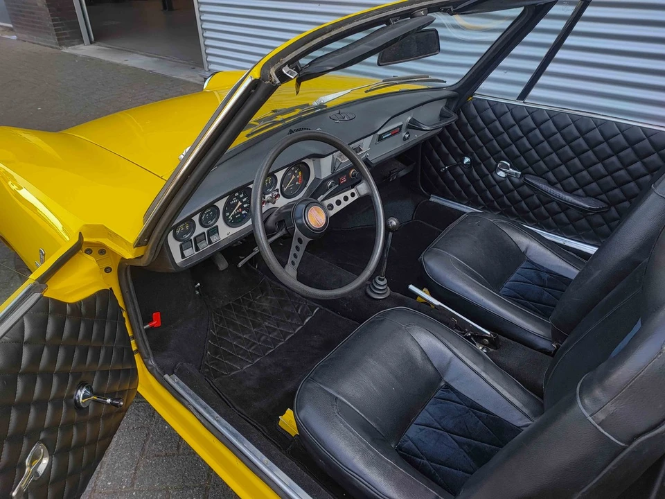 1972 Fiat 850 Spider - Image 24 of 30