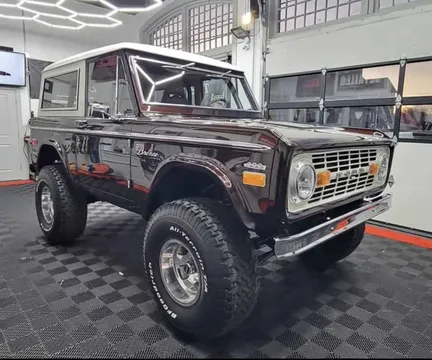1972 Ford Bronco Restomod