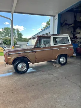1972 Ford Bronco Sport Utility 2D