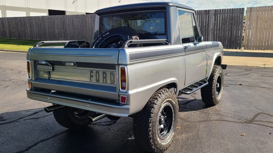 1972 Ford Bronco 1st Gen - Image 9 of 10