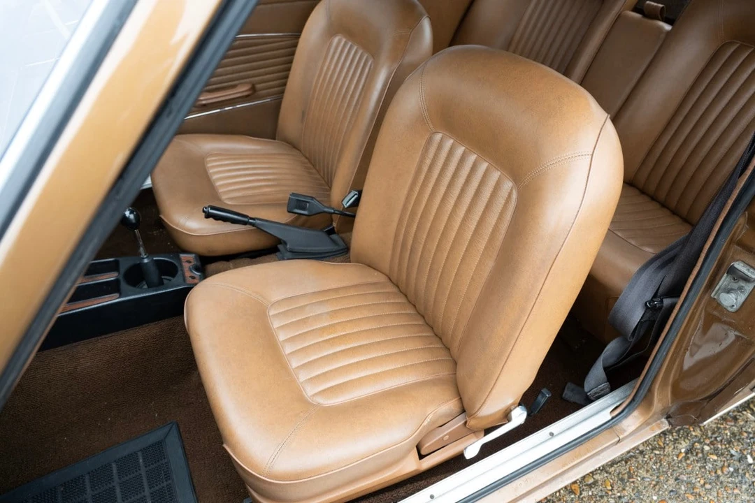 1972 Ford - Image 2 of 30