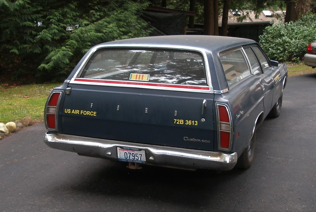 1972 Ford Country Sedan - Image 4 of 31
