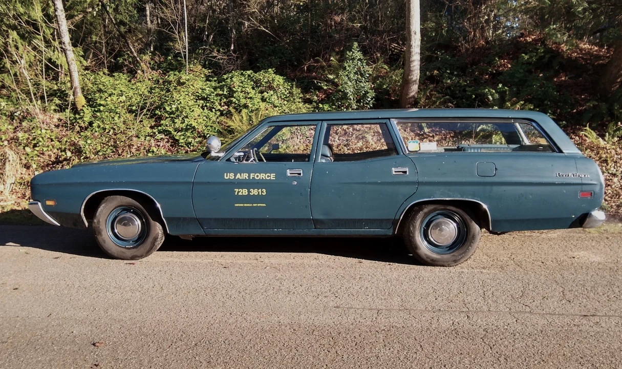 1972 Ford Country Sedan - Image 9 of 31