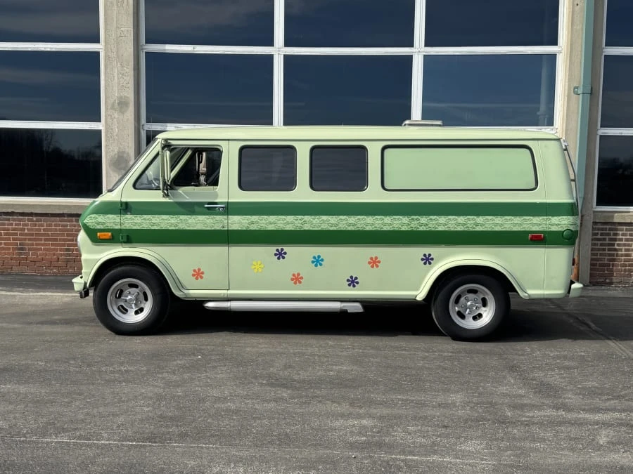 1972 Ford Econoline Van - Image 2 of 13