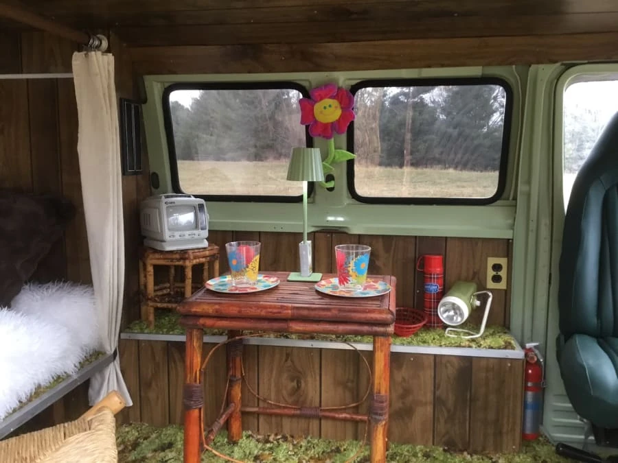 1972 Ford Econoline Van - Image 16 of 31