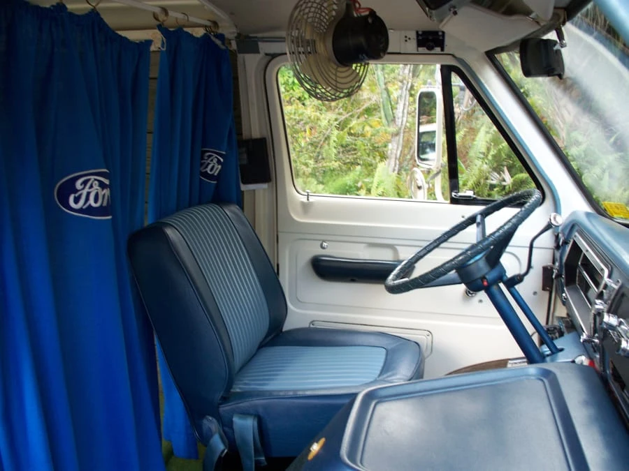 1972 Ford Econoline Van - Image 3 of 4