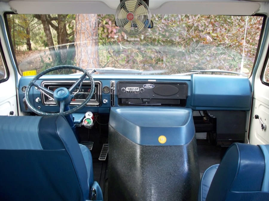 1972 Ford Econoline Van - Image 4 of 4