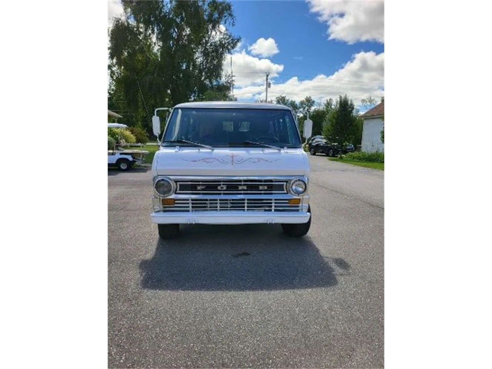 1972 Ford Econoline Van - Image 9 of 30
