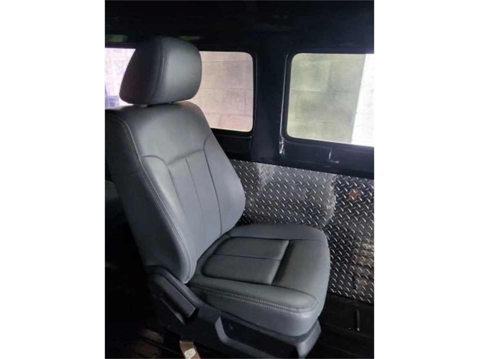 1972 Ford Econoline Van - Image 28 of 30