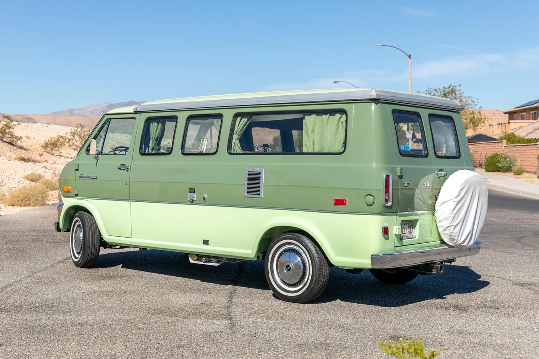 1972 Ford Econoline Van - Image 8 of 31
