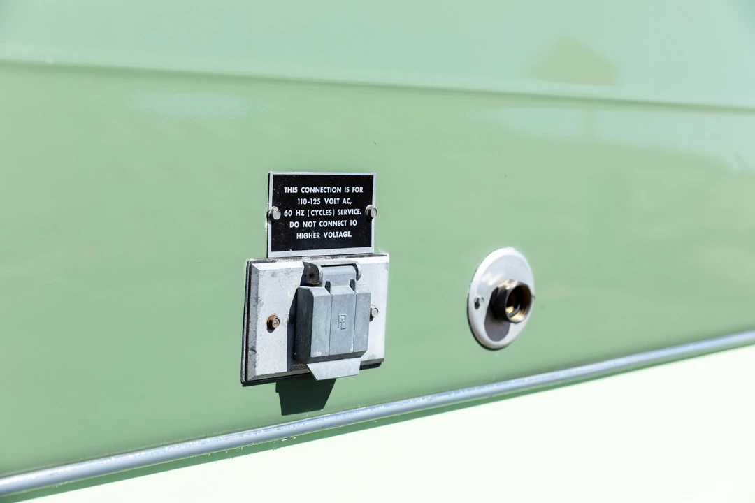 1972 Ford Econoline Van - Image 22 of 31