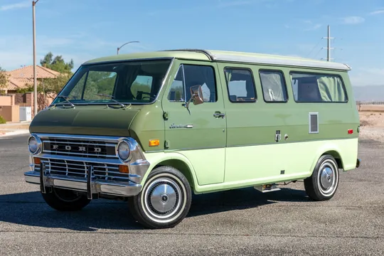 1972 Ford Econoline E-200 Camper Van