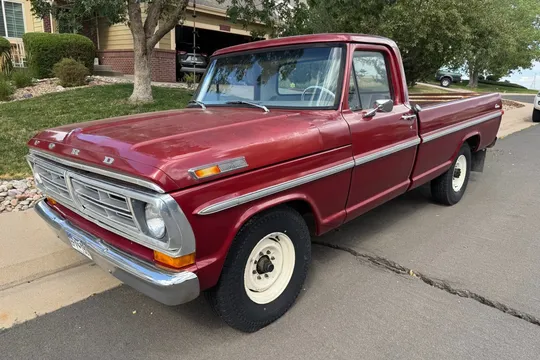1972 Ford F-250 Custom 4-Speed